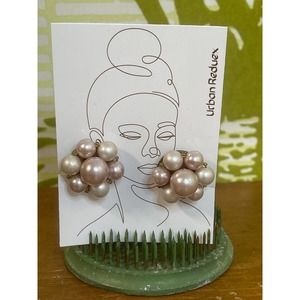 Vintage Light Pink Beaded Cluster Clip-On Non-pierced Earrings